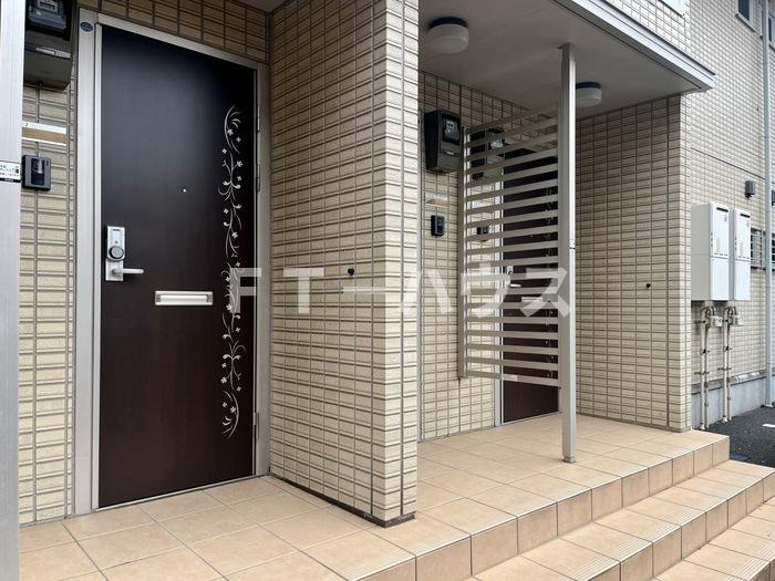 アークＴＯＷＡのエントランス|エントランス