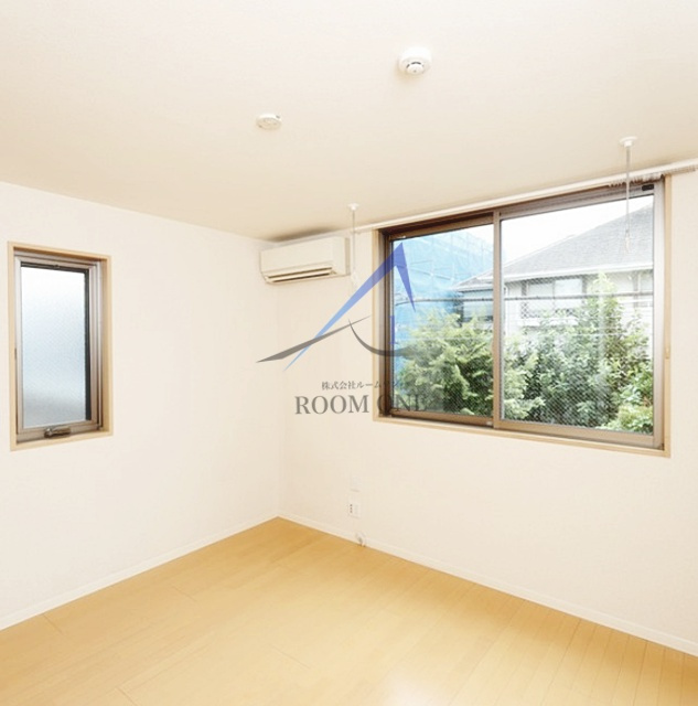 ブリリアント市ヶ谷			の居間・リビング|洋室のお部屋です。