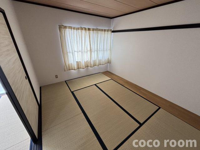 スカイハイツ葵の和室