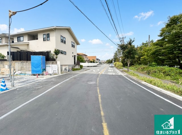 ◆堺市南区庭代台　第3期　新築一戸建ての前面道路含む現地写真|周辺は落ち着いた街並みの住宅地！子育てがしやすい住環境です！まだ未完成ですが、現地でしかわからない事もございます。是非一度ご覧ください。
