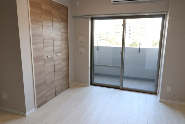 Park Avenue Eastの居間・リビング