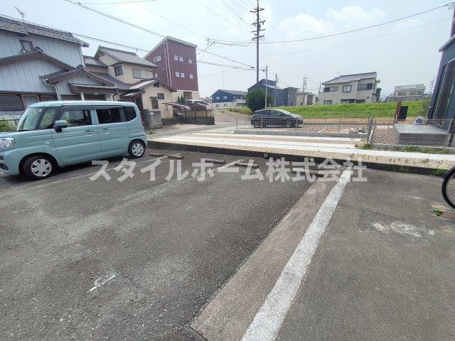 Mh-Arc市田の駐車場|同建物内別部屋の写真です。