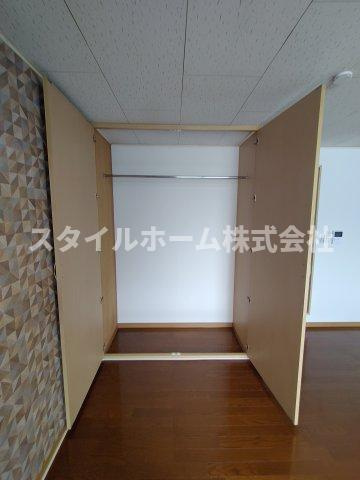 Mh-Arc市田の居間・リビング|同建物内別部屋の写真です。