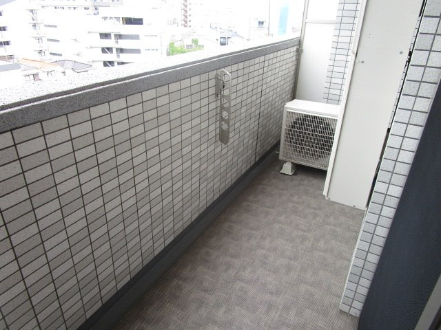 大阪市西淀川区御幣島２丁目の賃貸マンションのバルコニー