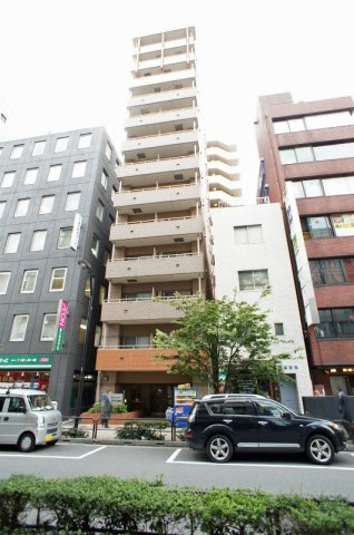 スカイコート神田弐番館の外観