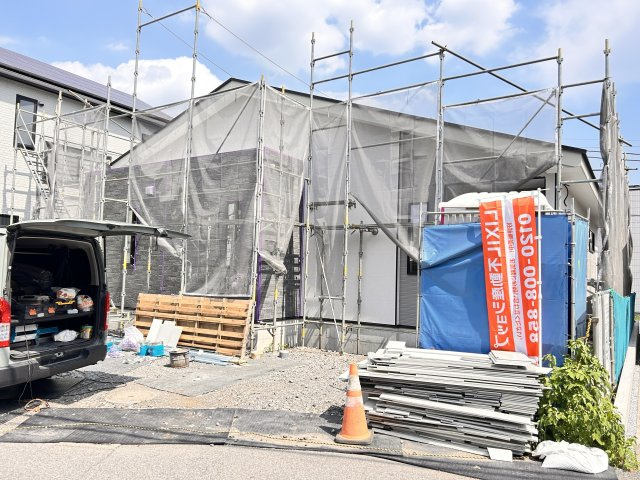 宇都宮市宝木本町 第16期 限定１邸の外観|〇1号棟〇
未完成物件ですが、お近くの同社施工完成物件をご内覧いただくことも可能です☆
お気軽にお問い合わせください♪
※2026年7月撮影