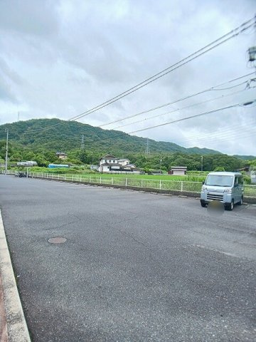 ルーラルⅡの駐車場