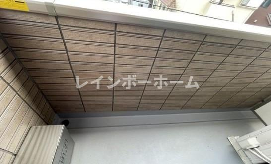 松戸市馬橋のアパートのバルコニー