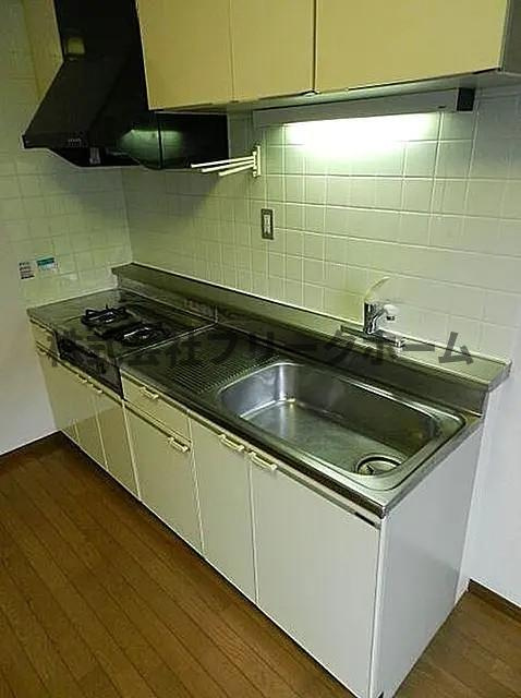 三鷹市井の頭１丁目の賃貸マンションのキッチン