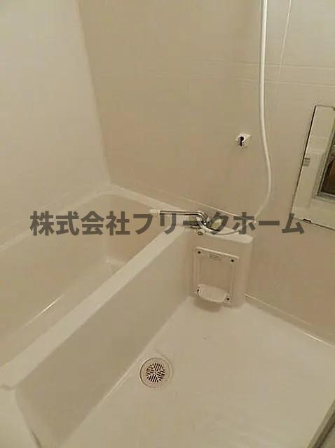 三鷹市井の頭１丁目の賃貸マンションの浴室