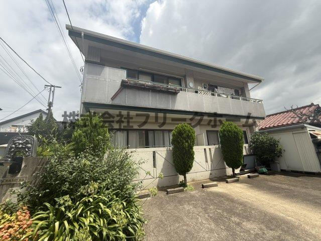 三鷹市井の頭１丁目の賃貸マンションの外観