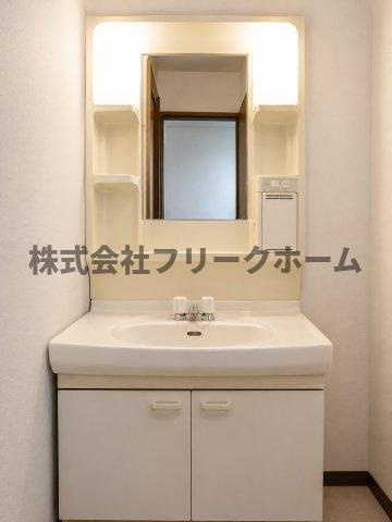 三鷹市井の頭１丁目の賃貸マンションの洗面所
