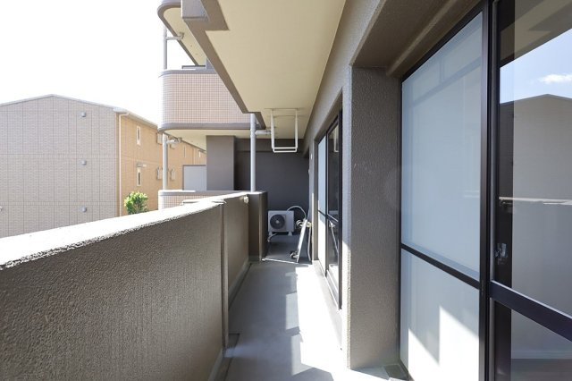  ライオンズマンション東花園のバルコニー