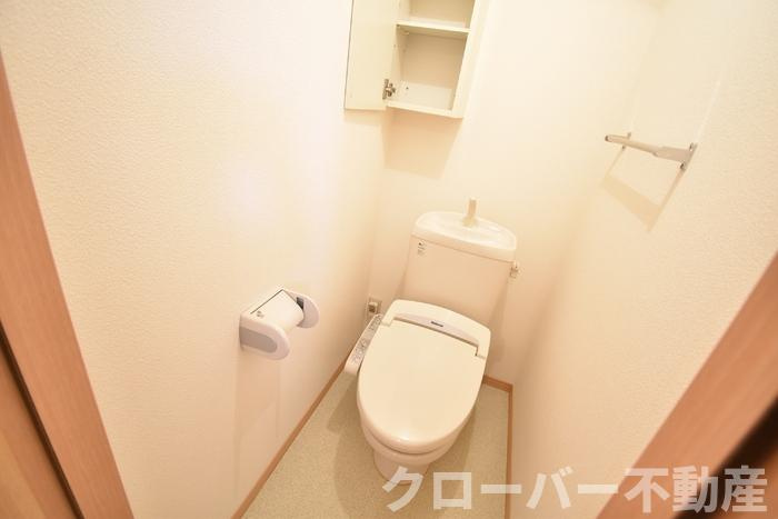 コンフォート ｳｴｽﾄのトイレ|温水洗浄暖房便座