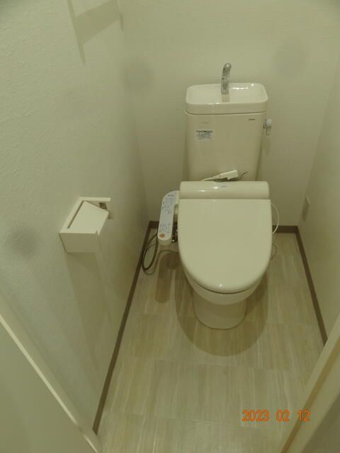 ホワイトコート新吉田のトイレ