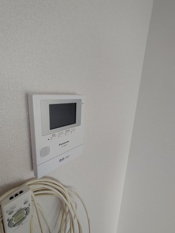 リバーサイド桜木通のセキュリティ|同建物内別部屋の写真です。