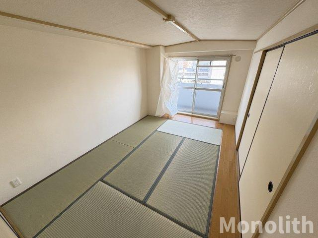 光明池駅前5号棟の和室