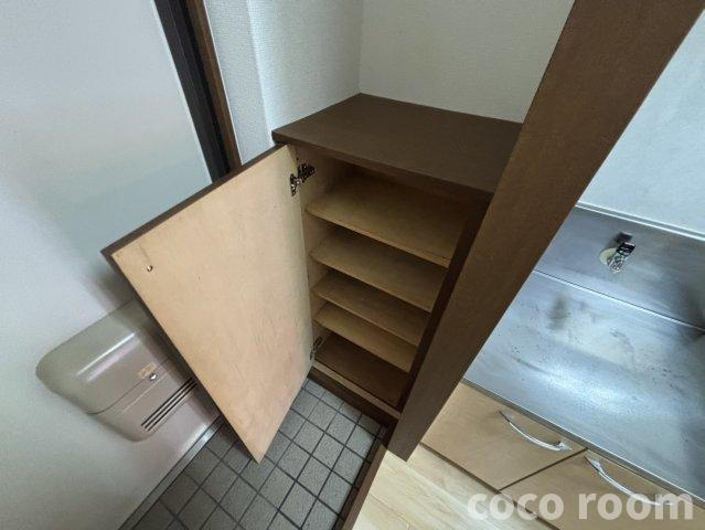 グローリーノーブル の収納
