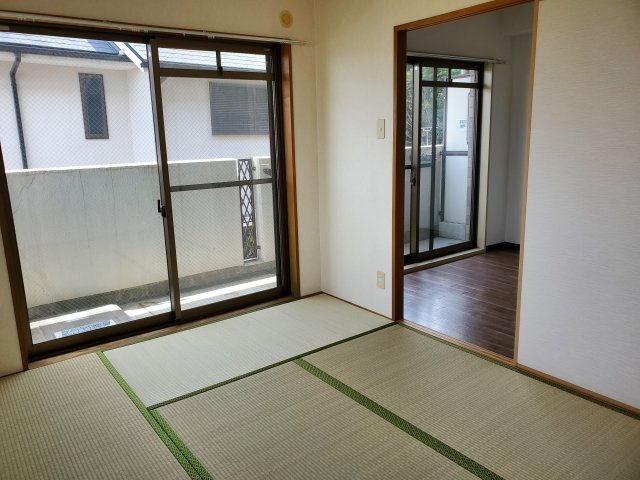 メゾンおばやしの和室