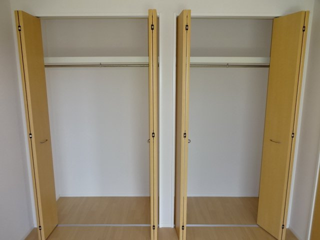 サームヴィレッジの収納|クローゼット