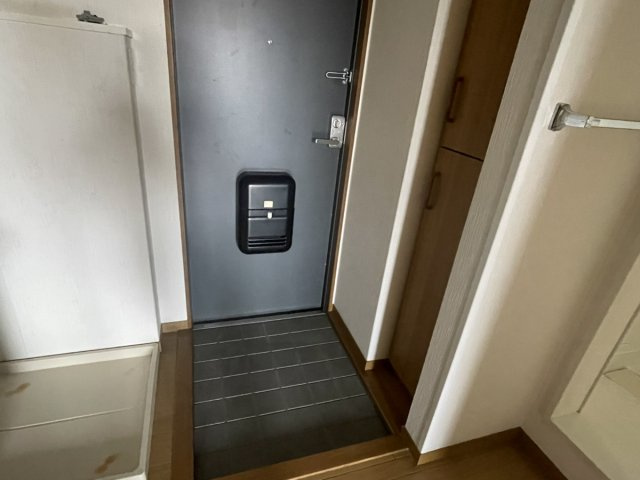 ライフベルク Bの玄関