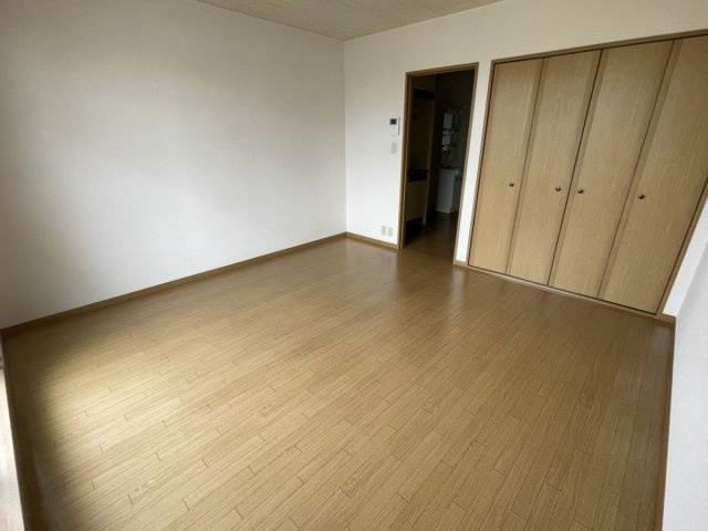 ライフベルク Bの居間・リビング