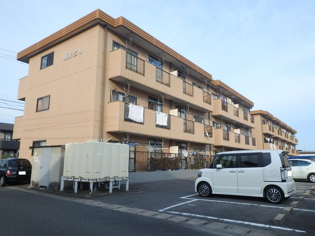 第1真黒ビルの外観