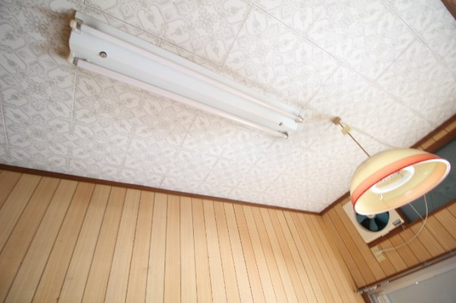 旭東町長屋の内装