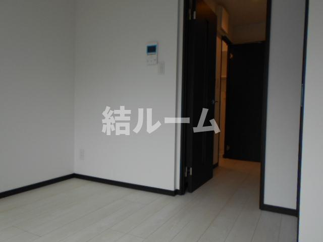 川口市西青木１丁目の賃貸マンションの居間・リビング