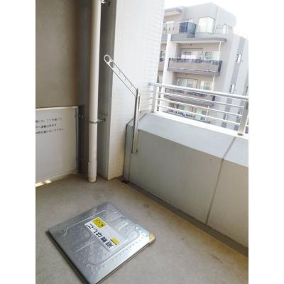 パークキューブ西ヶ原ステージのバルコニー