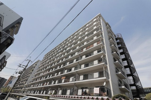 日商岩井野江マンションの外観