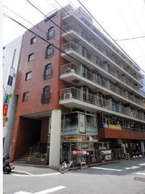 インぺリアルお茶の水の外観