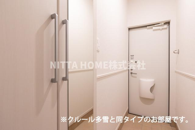 ボン・クールⅣの玄関|【イメージ写真】玄関スペースも広々★
