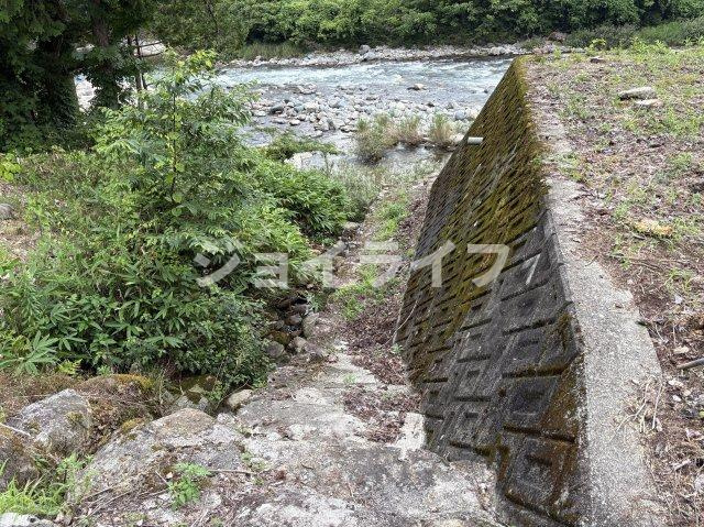 下野　付知川沿い土地