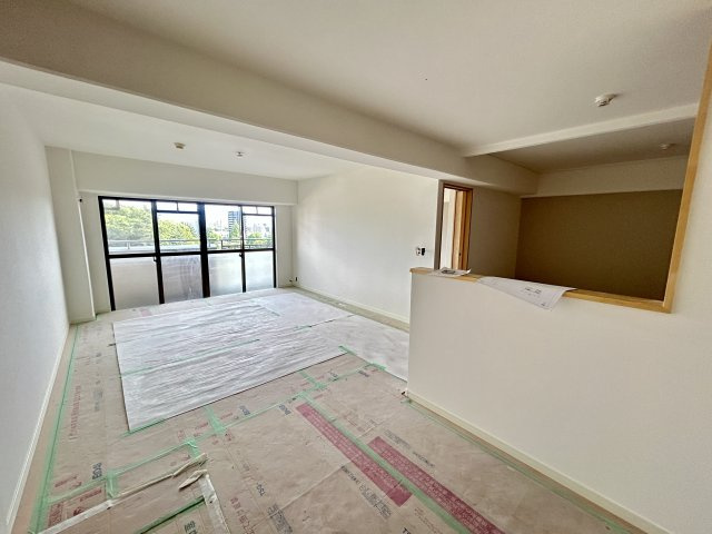 ☆選べる家具プレゼント☆ロイヤル道後マンションのダイニング