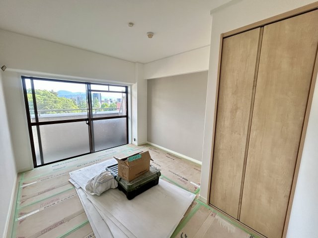 ☆選べる家具プレゼント☆ロイヤル道後マンションの収納