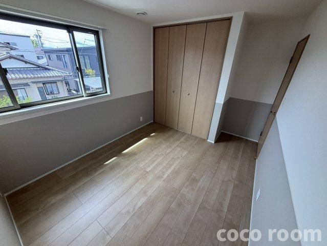 西小川戸建借家の洋室