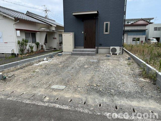 西小川戸建借家の駐車場