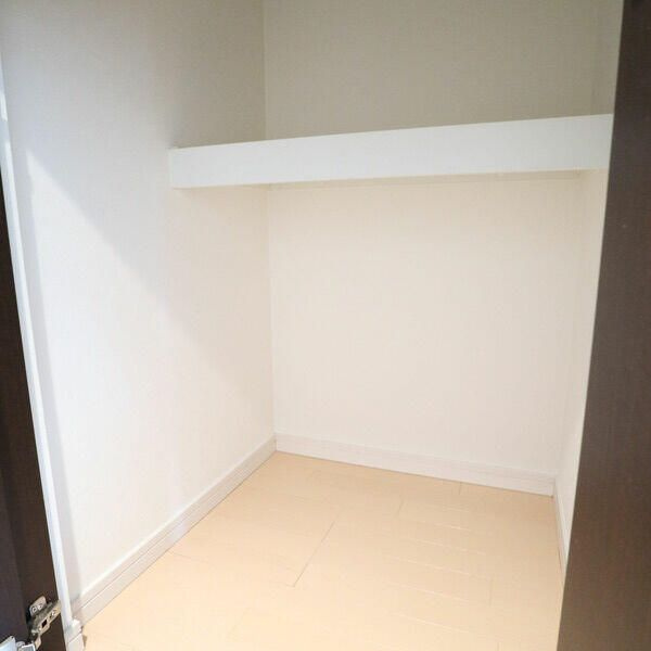 シルクコートＢの収納|※別部屋参考写真