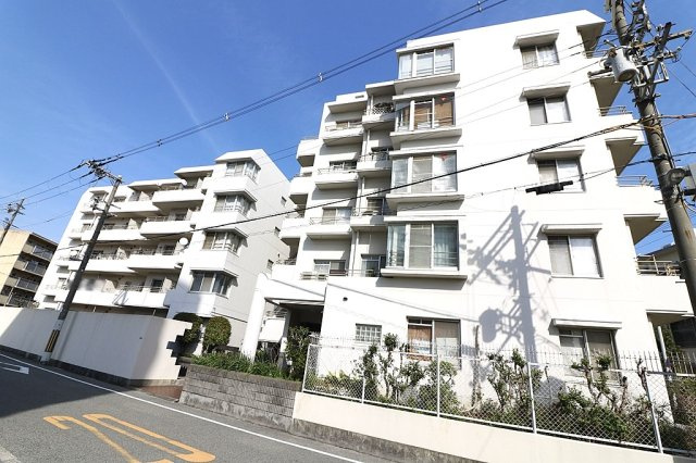 野中北パーク・マンションの外観