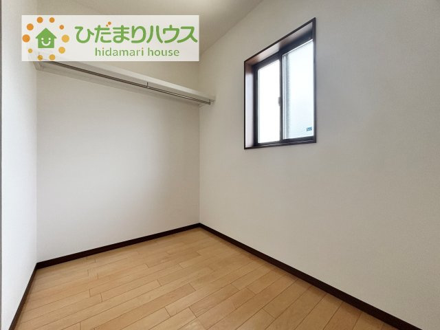 【収納】 | 下妻市下妻乙　中古戸建 | 新婚さんにおすすめ！奥様に喜ばれる収納たっぷりのウォークインクローゼット付きです☆
