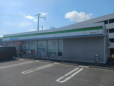 【周辺】 | ラ・ポルト | ファミリーマート倉敷中庄店まで750m