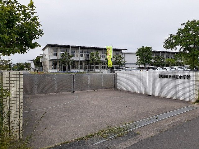 ミサキレジデンスの周辺|深芝小学校まで1200m