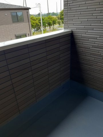 クラルテⅡのバルコニー|落ち着いた時間を過ごせるバルコニーです