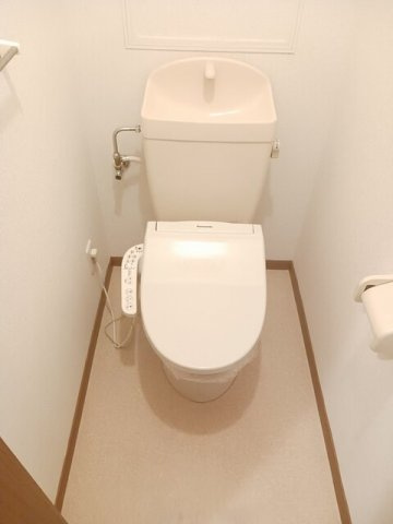 フォンテーヌ・パレスＡのトイレ|コンパクトで使いやすいトイレです