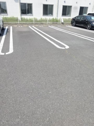 フォンテーヌ・パレスＢの駐車場|駐車場です