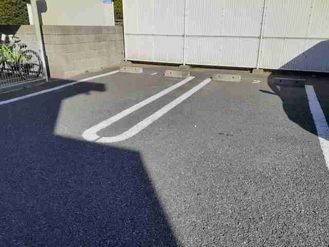 シャルムメゾンの駐車場|駐車場があります