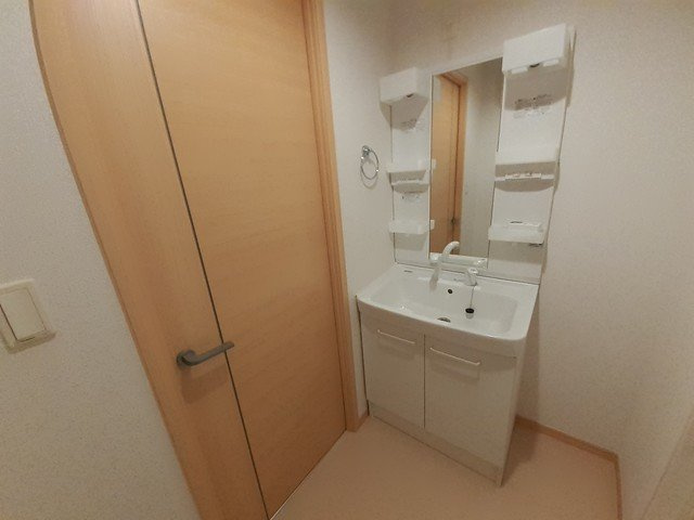 シャルムメゾンの洗面所|広い洗面スペース
