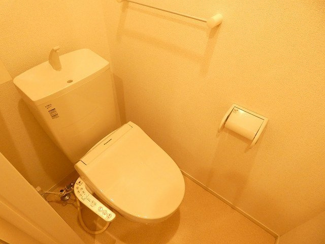 マルゼンⅡのトイレ|清潔感のあるトイレです