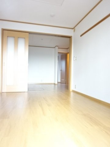 アイオーラⅢの内装|過ごしやすい室内です